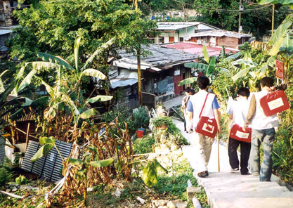 Census officers visiting a village to perform enumeration (1). 