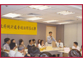2001年，舉辦普通話比賽，藉以提升同事的普通話能力。